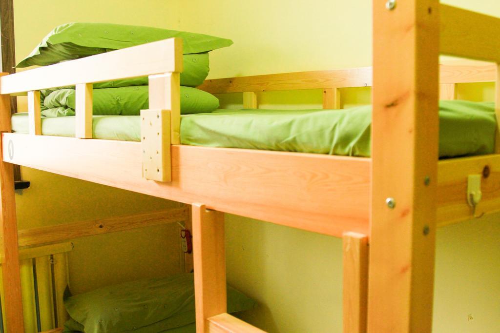 Leo Tian An Men Hostel Beijing Bagian luar foto