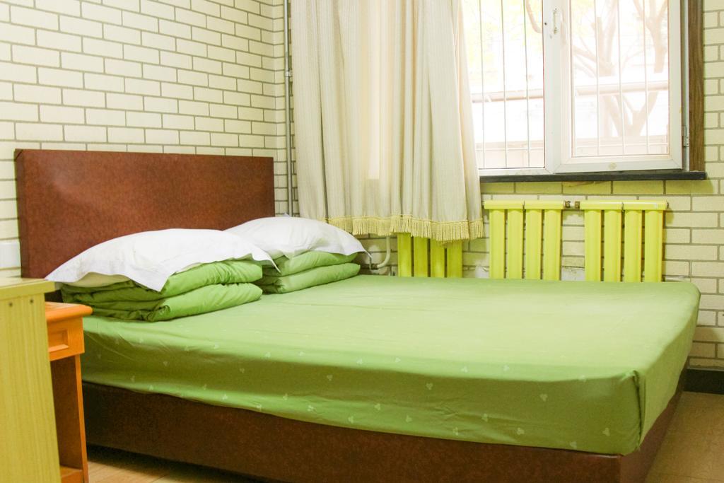 Leo Tian An Men Hostel Beijing Bagian luar foto