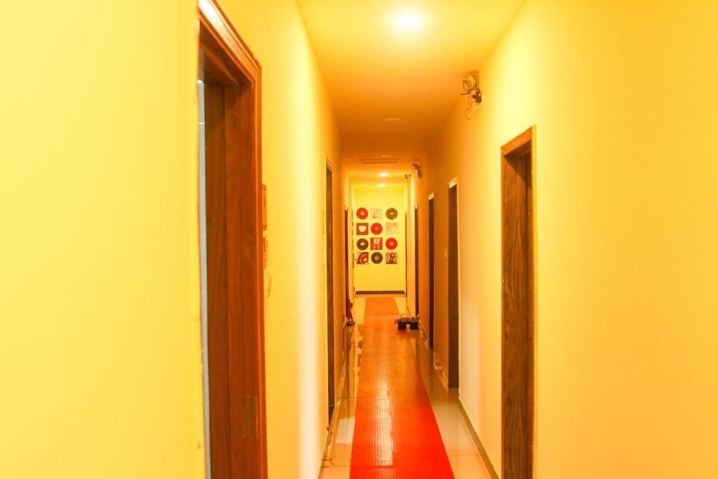 Leo Tian An Men Hostel Beijing Bagian luar foto